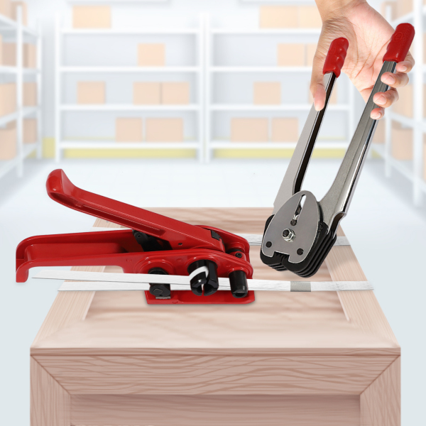 Kit di reggiatura manuale comprensivo di clip di reggiatura del tenditore di tenuta per l'imballaggio in PP del tenditore