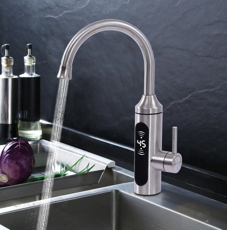 230V 3300W senza serbatoio riscaldamento elettrico istantaneo e rubinetto dell'acqua per la cucina